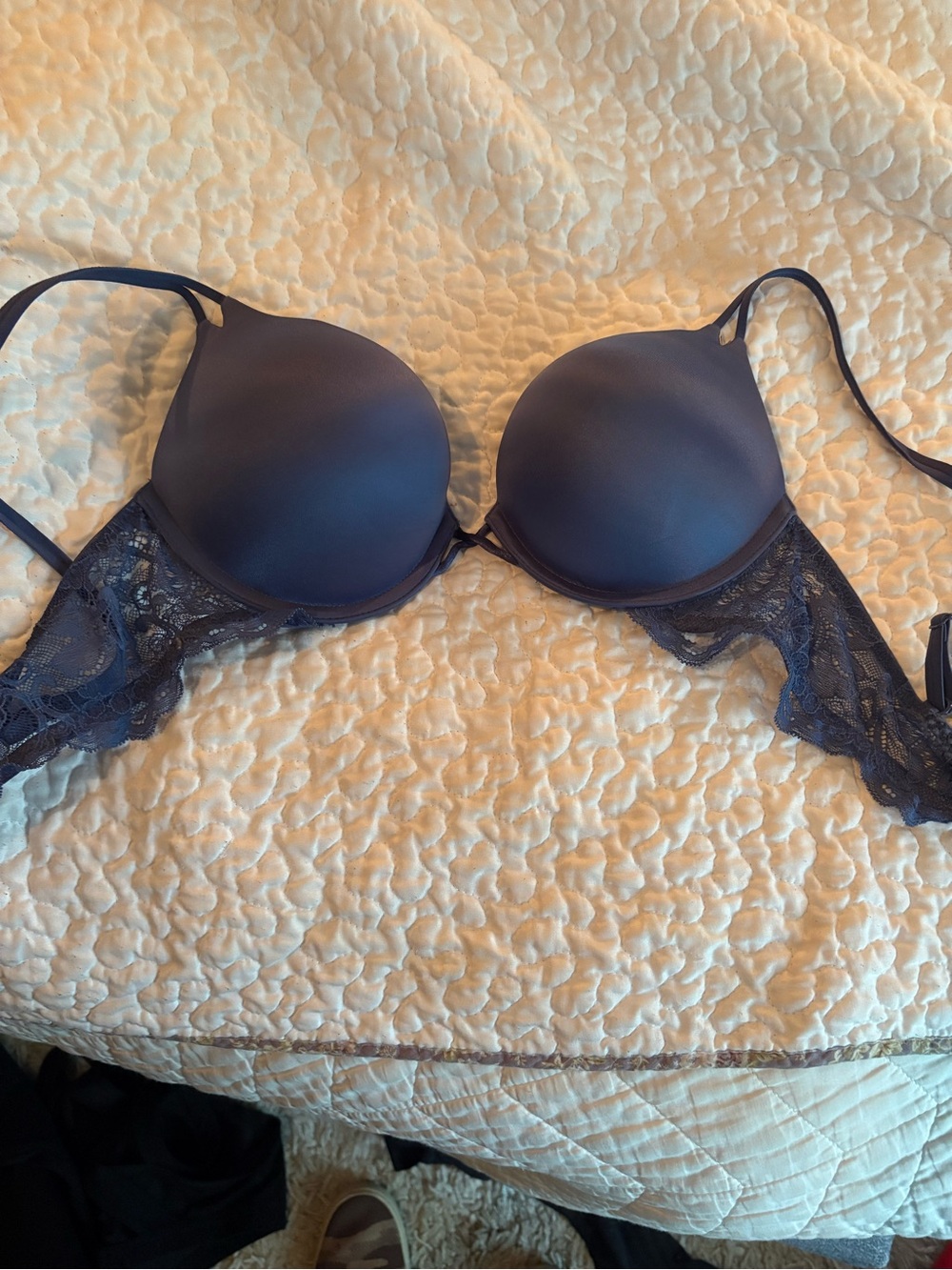 Victoria's Secret Navy Lace Push-Up Bra